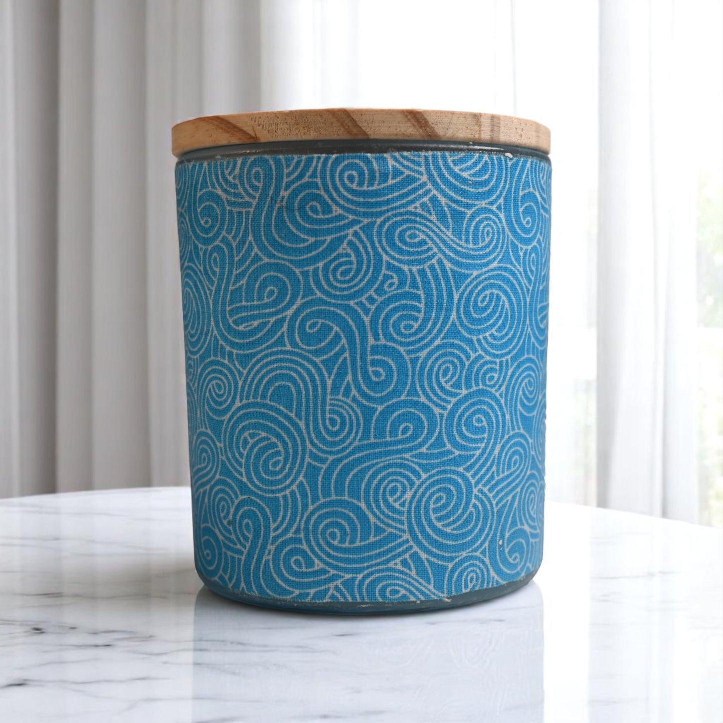 Blue Drift Coconut-Apricot Wax Candle (10oz)