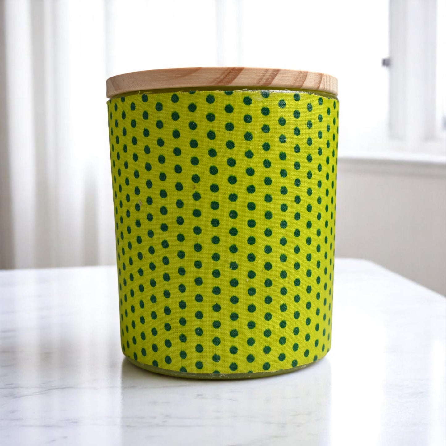 Fresh Pop Coconut-Apricot Wax Candle (10oz)