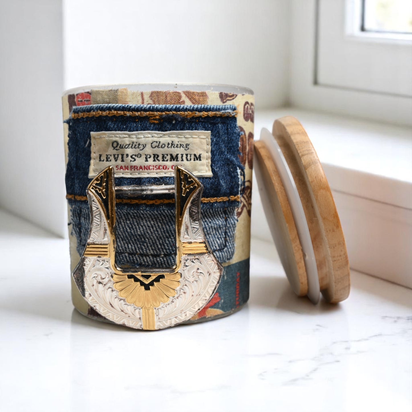 Rustic Rebel Coconut-Apricot Wax Candle (10oz)