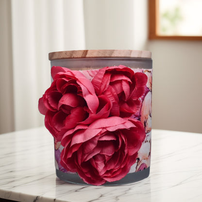 Piglets & Peonies Coconut-Apricot Wax Blend Candle (10oz)