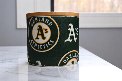 Green Collar Candle (Oakland A's) Coconut-Apricot Wax Candle (16oz)