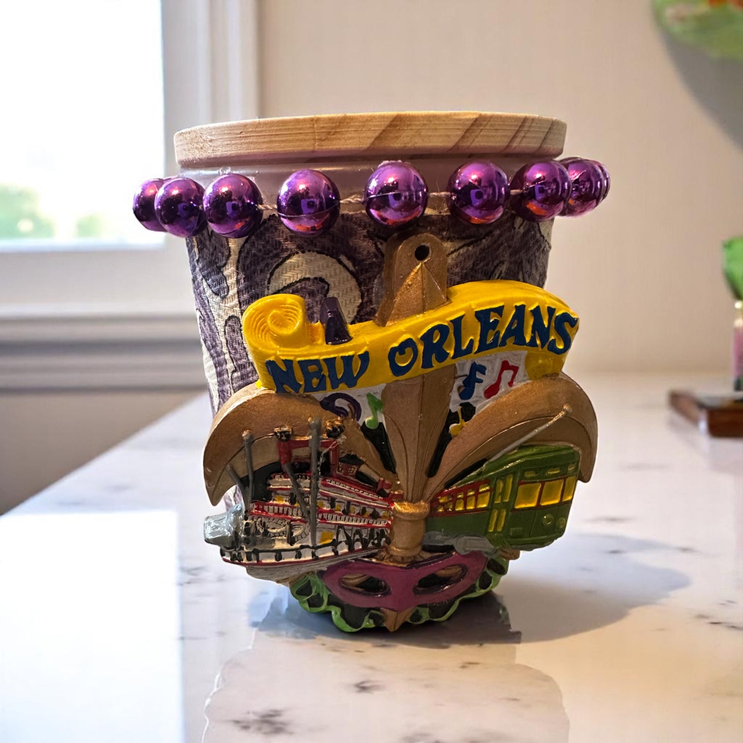 Mardi Gras Coconut-Apricot Wax Blend Candle (10oz)